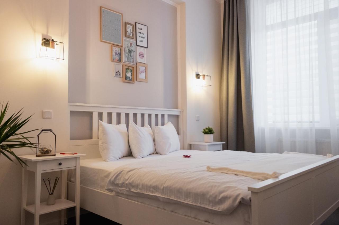 Maison 33 Bucarest Extérieur photo