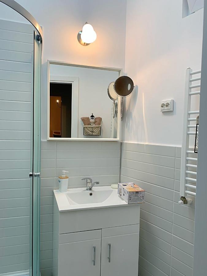 Maison 33 Bucarest Extérieur photo